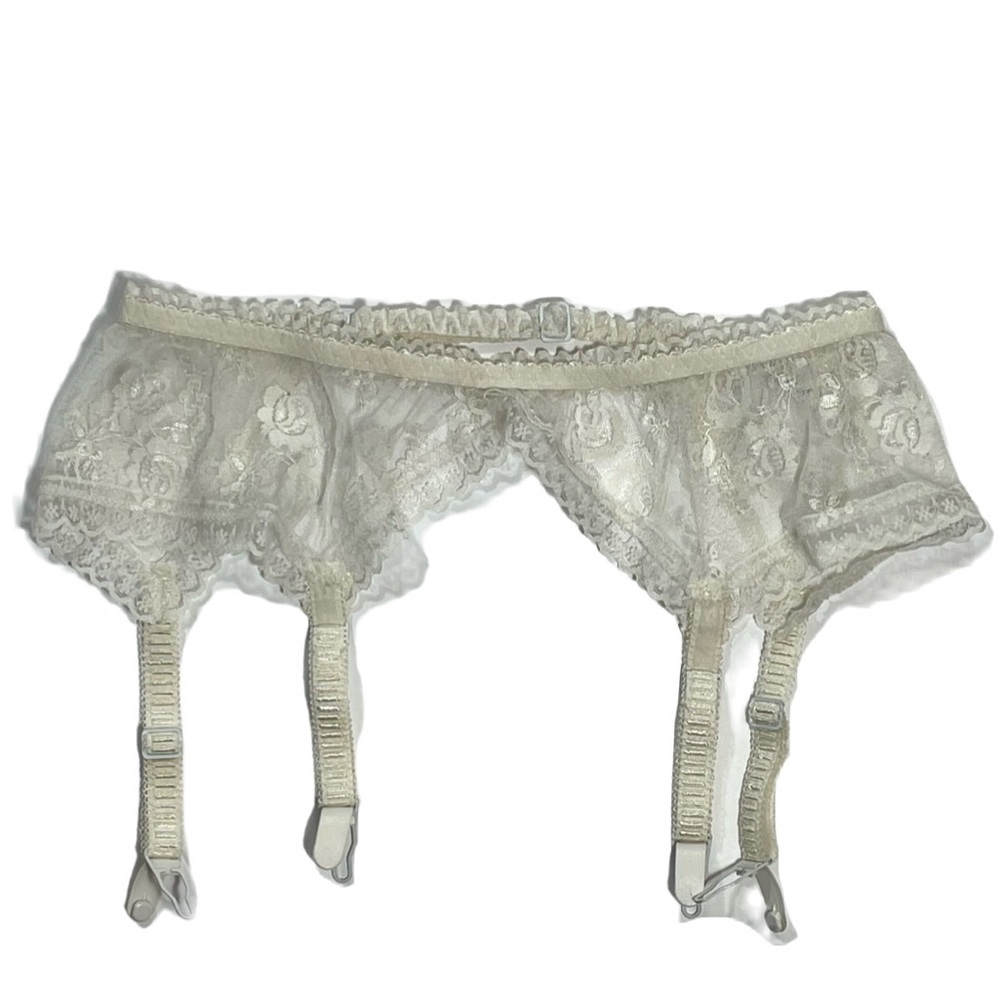 Vintage White Lace Garter Belt